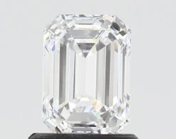 1Ct D VS1 IGI Certified Emerald Lab Grown Diamond(Diamond 24 572358040)