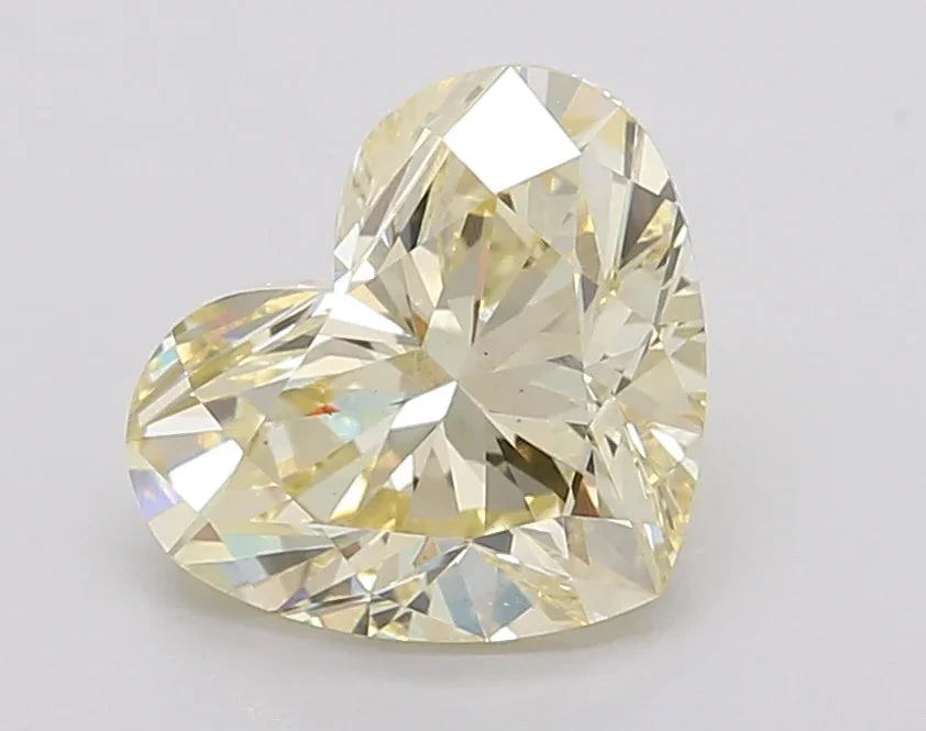 2.5Ct Intense Yellow VS1 IGI Certified Heart Lab Grown Diamond(Diamond 24 603370452) 3 2.5Ct Intense Yellow VS1 IGI Certified Heart Lab Grown Diamond(Diamond 24 603370452)