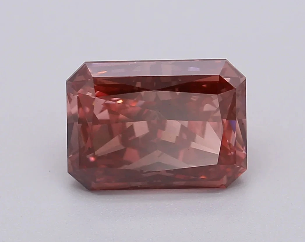 2.28Ct Intense Pink VS2 IGI Certified Radiant Lab Grown Diamond(Diamond 24 611390192) 3 2.28Ct Intense Pink VS2 IGI Certified Radiant Lab Grown Diamond(Diamond 24 611390192)