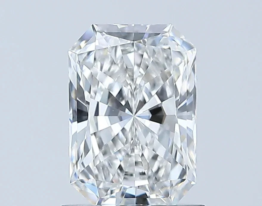1.06Ct E VVS2 IGI Certified Radiant Lab Grown Diamond(Diamond 24 632404323) 3 1.06Ct E VVS2 IGI Certified Radiant Lab Grown Diamond(Diamond 24 632404323)