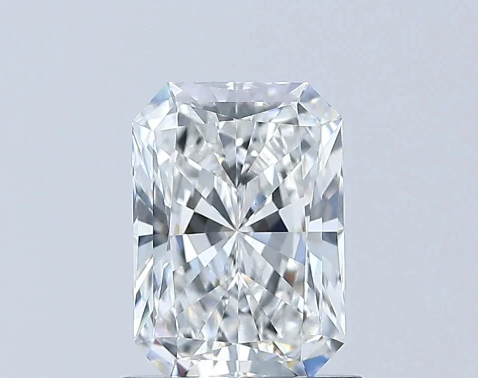 1.03Ct E VVS2 IGI Certified Radiant Lab Grown Diamond(Diamond 24 632404332) 3 1.03Ct E VVS2 IGI Certified Radiant Lab Grown Diamond(Diamond 24 632404332)
