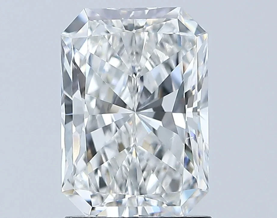 1.57Ct E VS2 IGI Certified Radiant Lab Grown Diamond(Diamond 24 632404356) 3 1.57Ct E VS2 IGI Certified Radiant Lab Grown Diamond(Diamond 24 632404356)