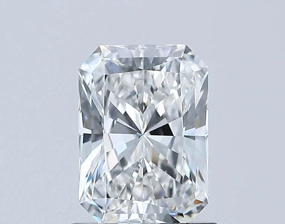1.07Ct E VS1 IGI Certified Radiant Lab Grown Diamond(Diamond 24 632404428) 3 1.07Ct E VS1 IGI Certified Radiant Lab Grown Diamond(Diamond 24 632404428)