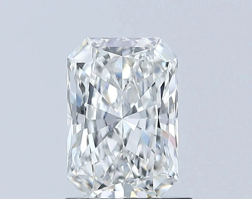 1.02Ct E VVS2 IGI Certified Radiant Lab Grown Diamond(Diamond 24 632404486) 3 1.02Ct E VVS2 IGI Certified Radiant Lab Grown Diamond(Diamond 24 632404486)