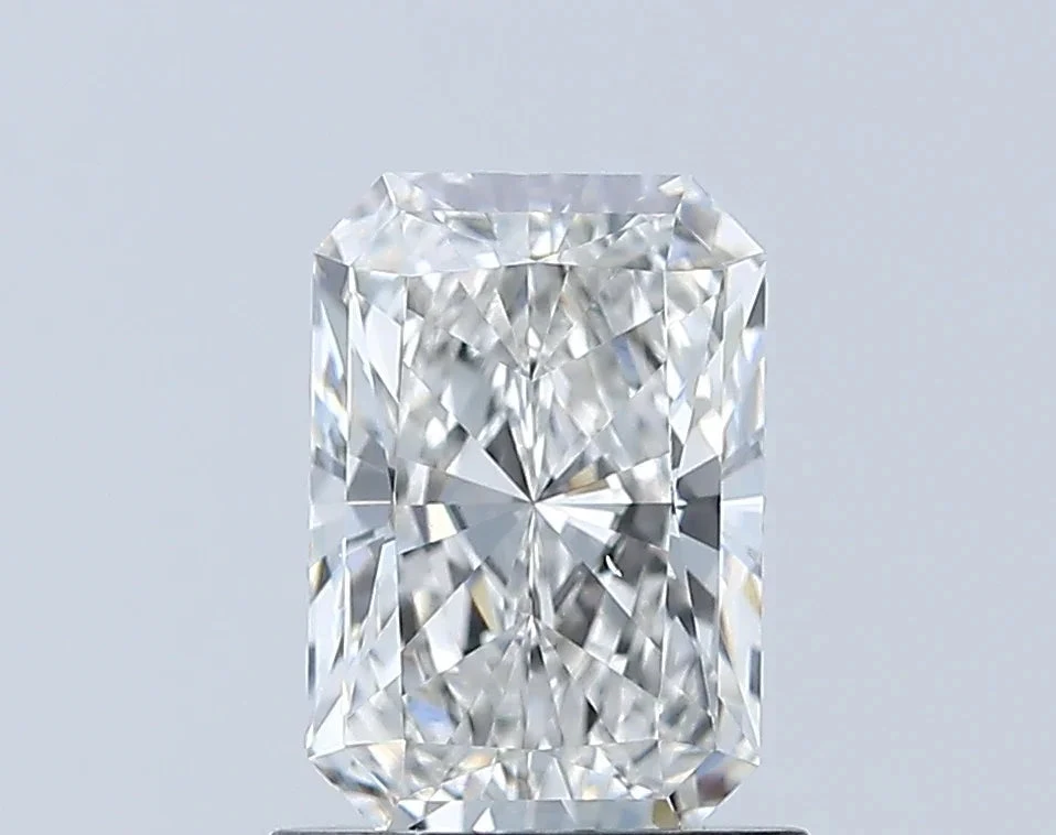 1Ct F VS2 IGI Certified Radiant Lab Grown Diamond(Diamond 24 632417599) 3 1Ct F VS2 IGI Certified Radiant Lab Grown Diamond(Diamond 24 632417599)