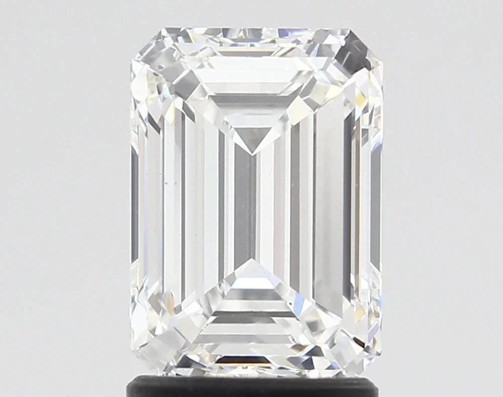 2.04Ct E SI1 IGI Certified Emerald Lab Grown Diamond(Diamond 24 634467293) 3 2.04Ct E SI1 IGI Certified Emerald Lab Grown Diamond(Diamond 24 634467293)
