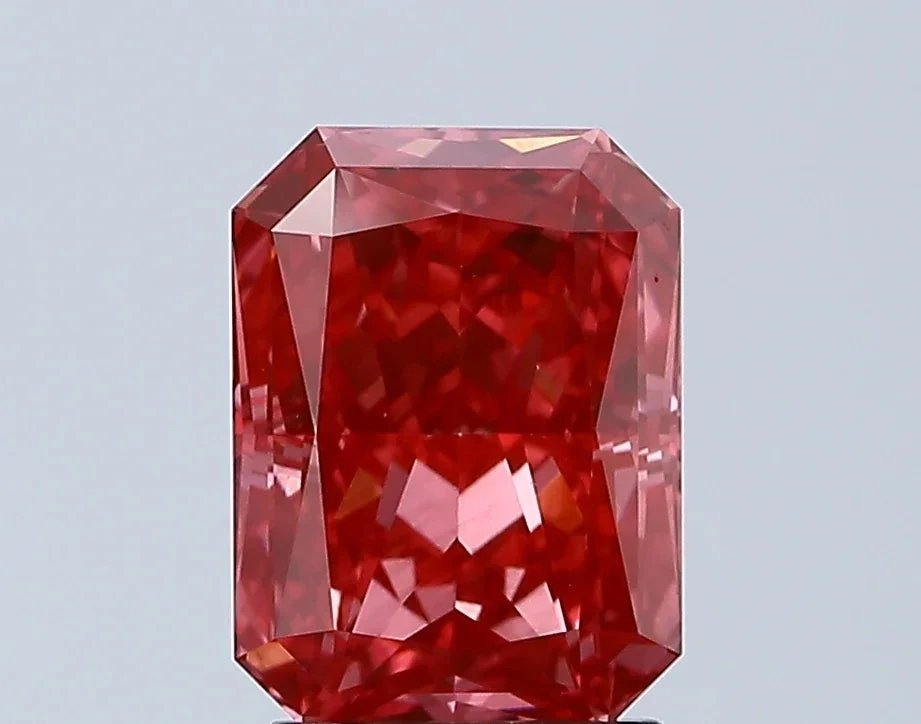 2.56Ct Vivid Pink VS2 IGI Certified Radiant Lab Grown Diamond(Diamond 24 638434496) 3 2.56Ct Vivid Pink VS2 IGI Certified Radiant Lab Grown Diamond(Diamond 24 638434496)