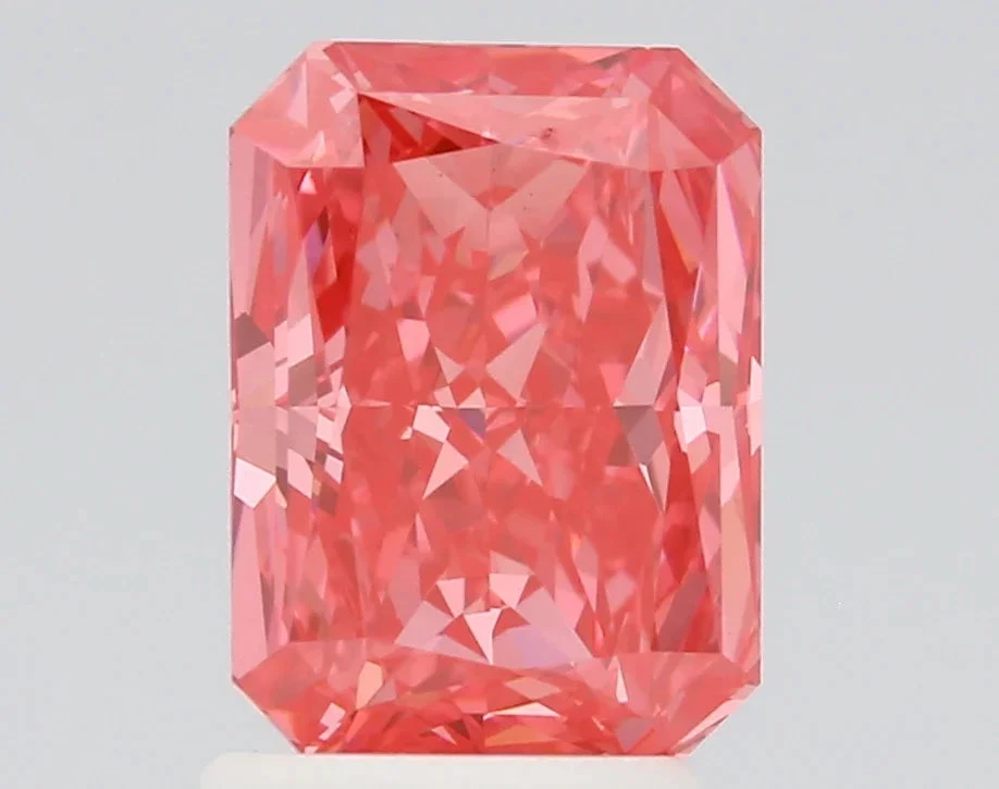 2.07Ct Vivid Pink VS1 IGI Certified Radiant Lab Grown Diamond(Diamond 24 643446074) 3 2.07Ct Vivid Pink VS1 IGI Certified Radiant Lab Grown Diamond(Diamond 24 643446074)