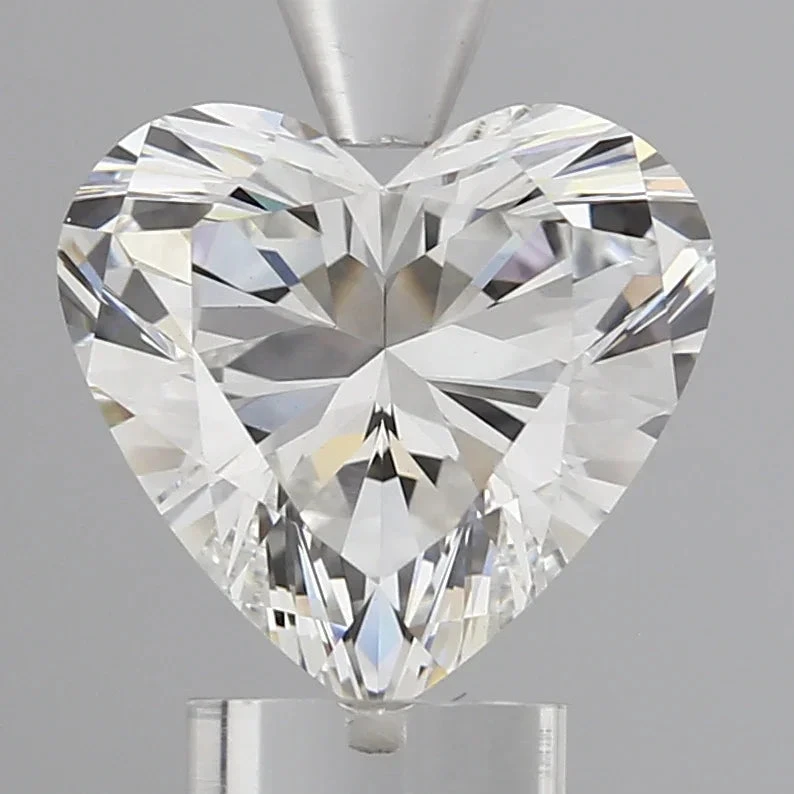 3.04Ct F VS1 IGI Certified Heart Lab Grown Diamond(Diamond 24 647451411) 3 3.04Ct F VS1 IGI Certified Heart Lab Grown Diamond(Diamond 24 647451411)