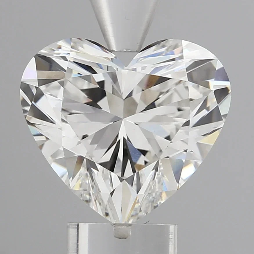 4.06Ct F VS1 IGI Certified Heart Lab Grown Diamond(Diamond 24 647451412) 3 4.06Ct F VS1 IGI Certified Heart Lab Grown Diamond(Diamond 24 647451412)