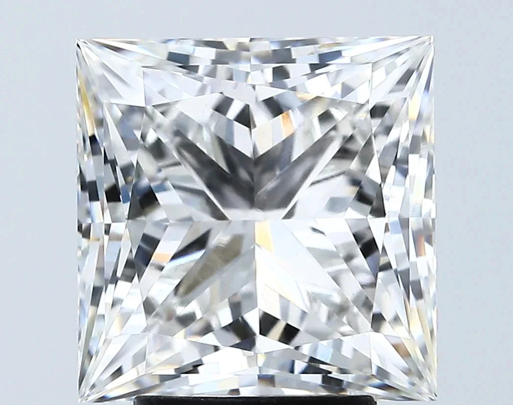 4.08Ct F VVS2 IGI Certified Princess Lab Grown Diamond(Diamond 24 665425375) 3 4.08Ct F VVS2 IGI Certified Princess Lab Grown Diamond(Diamond 24 665425375)