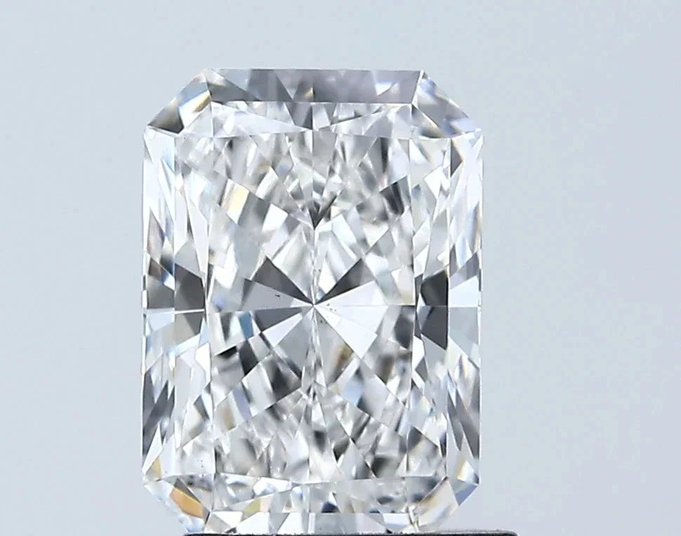 1.54Ct E VS2 IGI Certified Radiant Lab Grown Diamond(Diamond 24 669463994) 3 1.54Ct E VS2 IGI Certified Radiant Lab Grown Diamond(Diamond 24 669463994)