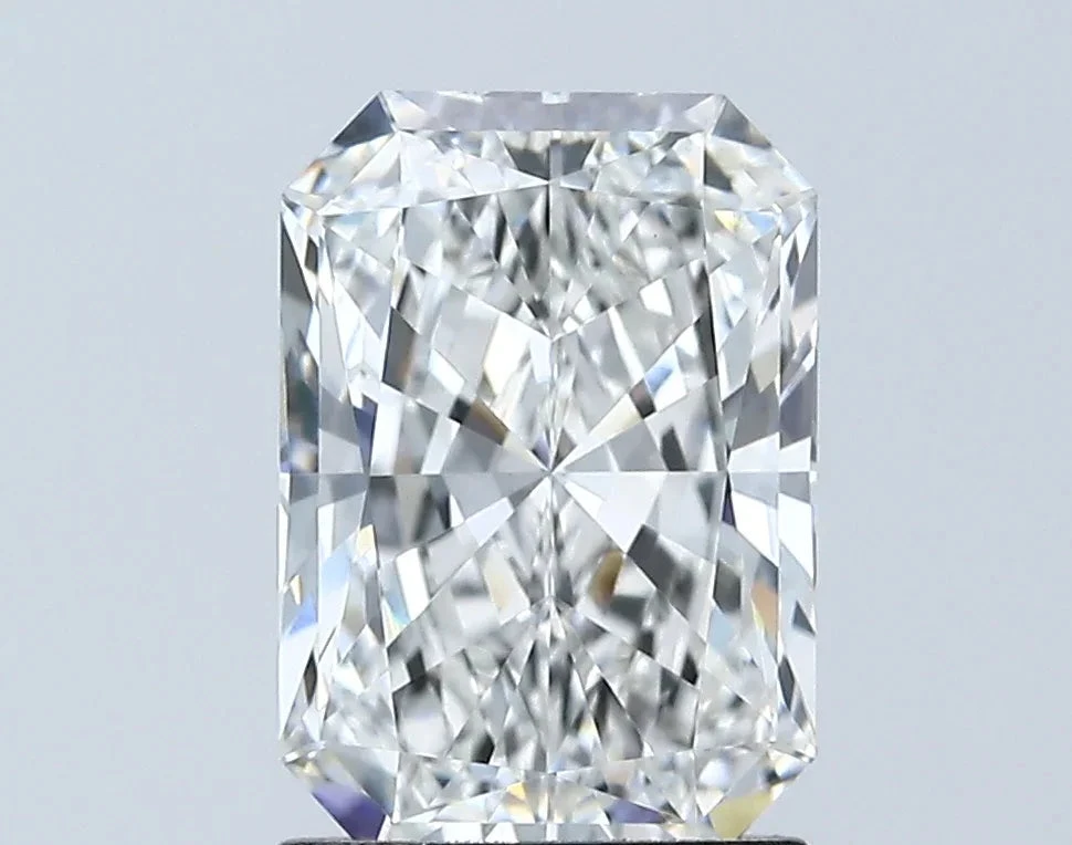 1.56Ct E VVS2 IGI Certified Radiant Lab Grown Diamond(Diamond 24 669464185) 3 1.56Ct E VVS2 IGI Certified Radiant Lab Grown Diamond(Diamond 24 669464185)