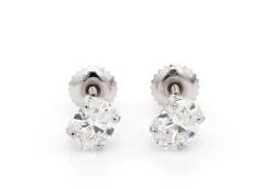 Classic Oval Earrings 2.0 CTW. IGI Certified(Diamond Stud Earrings 261797c2)