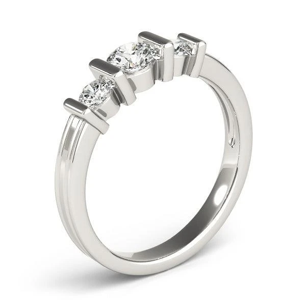 Sara 3 Stone Ring(Sara 3 Stone Ring 2004) 4 Sara 3 Stone Ring(Sara 3 Stone Ring 2004) - Image 2