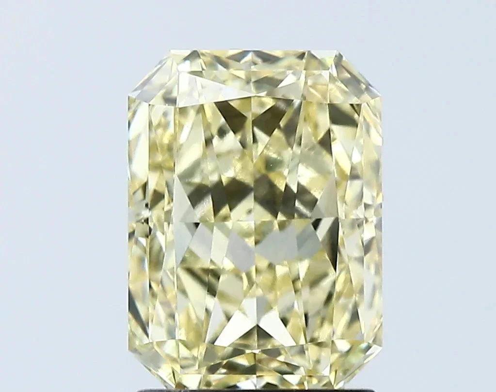 2.1Ct Intense Yellow VVS2 IGI Certified Radiant Lab Grown Diamond(Diamond 24 671433274) 3 2.1Ct Intense Yellow VVS2 IGI Certified Radiant Lab Grown Diamond(Diamond 24 671433274)