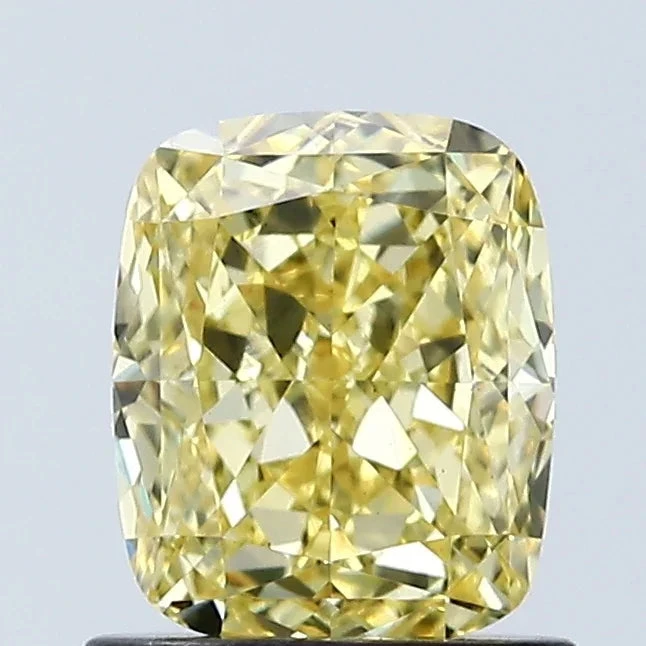 1.06Ct Vivid Yellow VS1 IGI Certified Cushion Lab Grown Diamond(Diamond 24 678506893) 3 1.06Ct Vivid Yellow VS1 IGI Certified Cushion Lab Grown Diamond(Diamond 24 678506893)