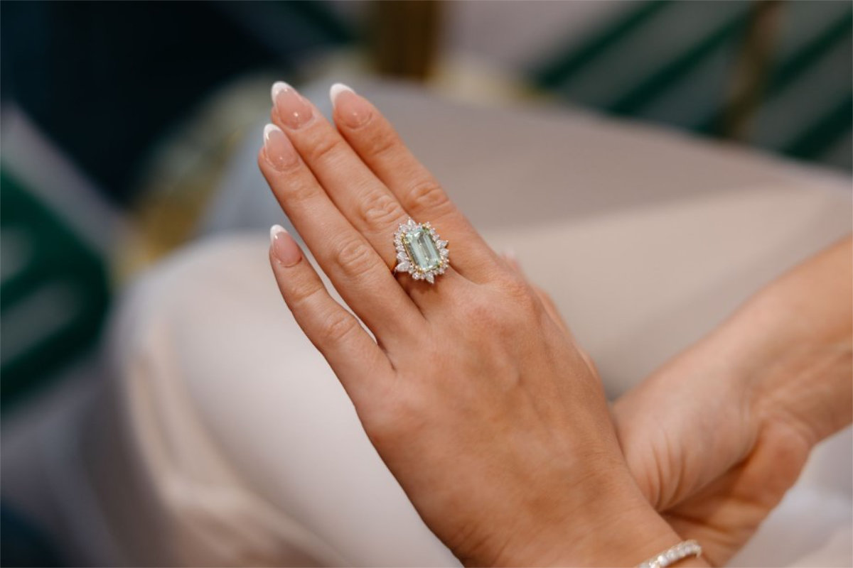 NEWWORLD DIAMONDS -NEWWORLD DIAMONDS why are engagement rings so